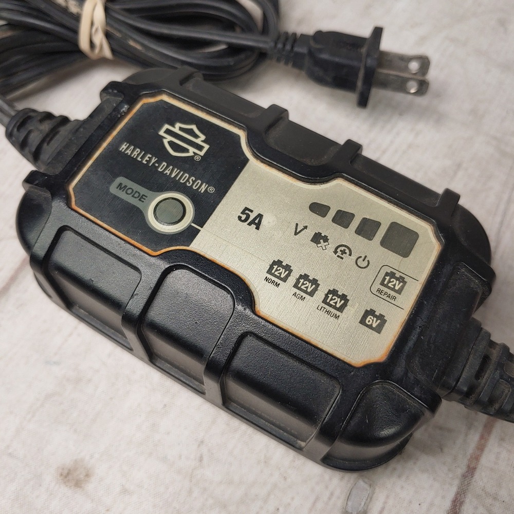 NO CABLES - Harley-Davidson 5A Battery Charger 66000309 6V 12V 5000mA 85W TESTED